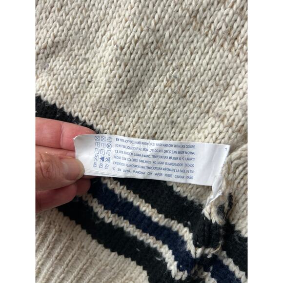 Aztec Tribal Print Shawl Cardigan from Forever 21 - Size M - Picture 4 of 6